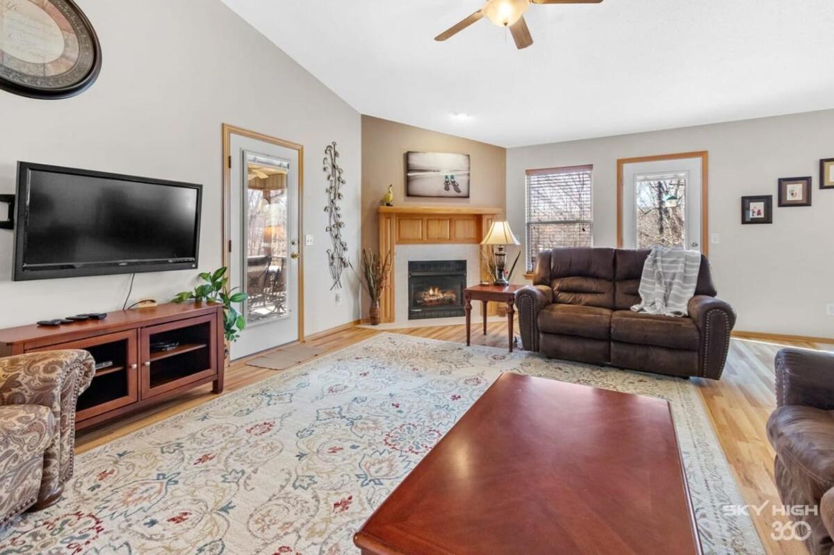 Bella Vista Cozy Quiet Retreat In The Woods 빌라 외부 사진