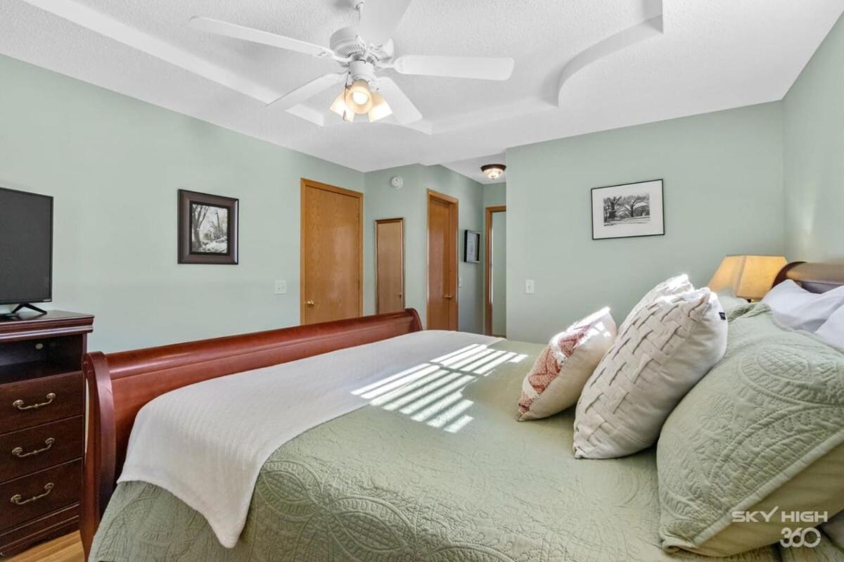 Bella Vista Cozy Quiet Retreat In The Woods 빌라 외부 사진